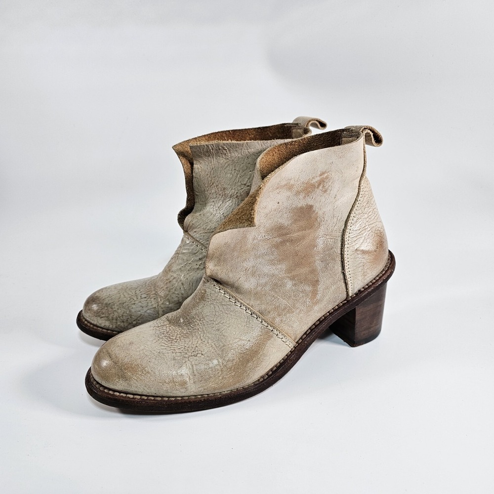 Bed Stu Beige Taupe Leather Ankle Booties
